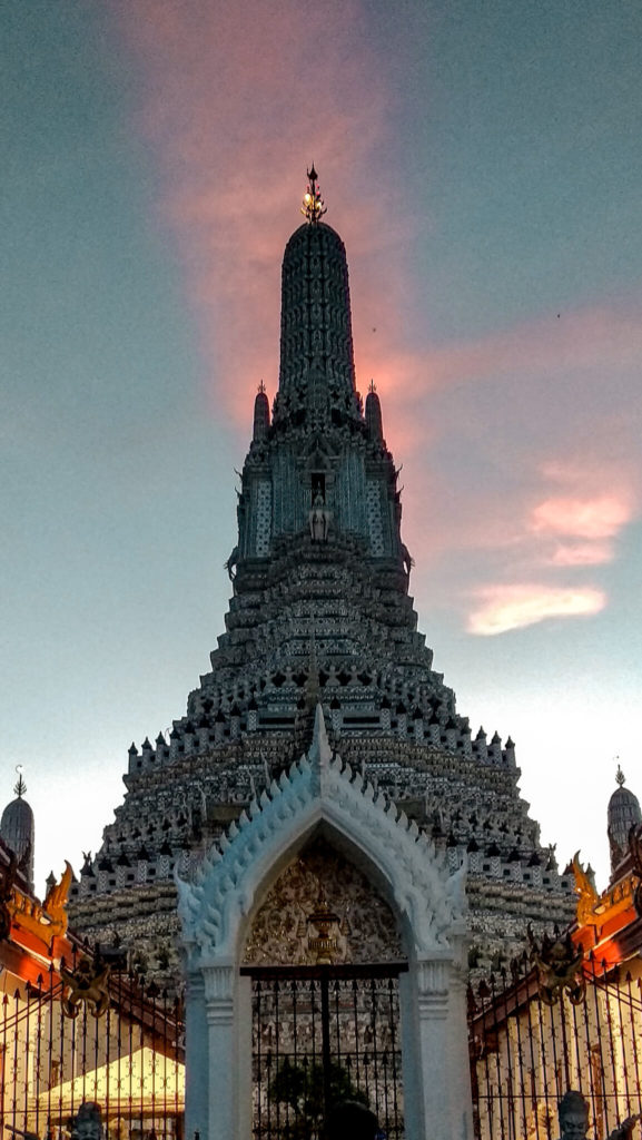 Wat Arun taj